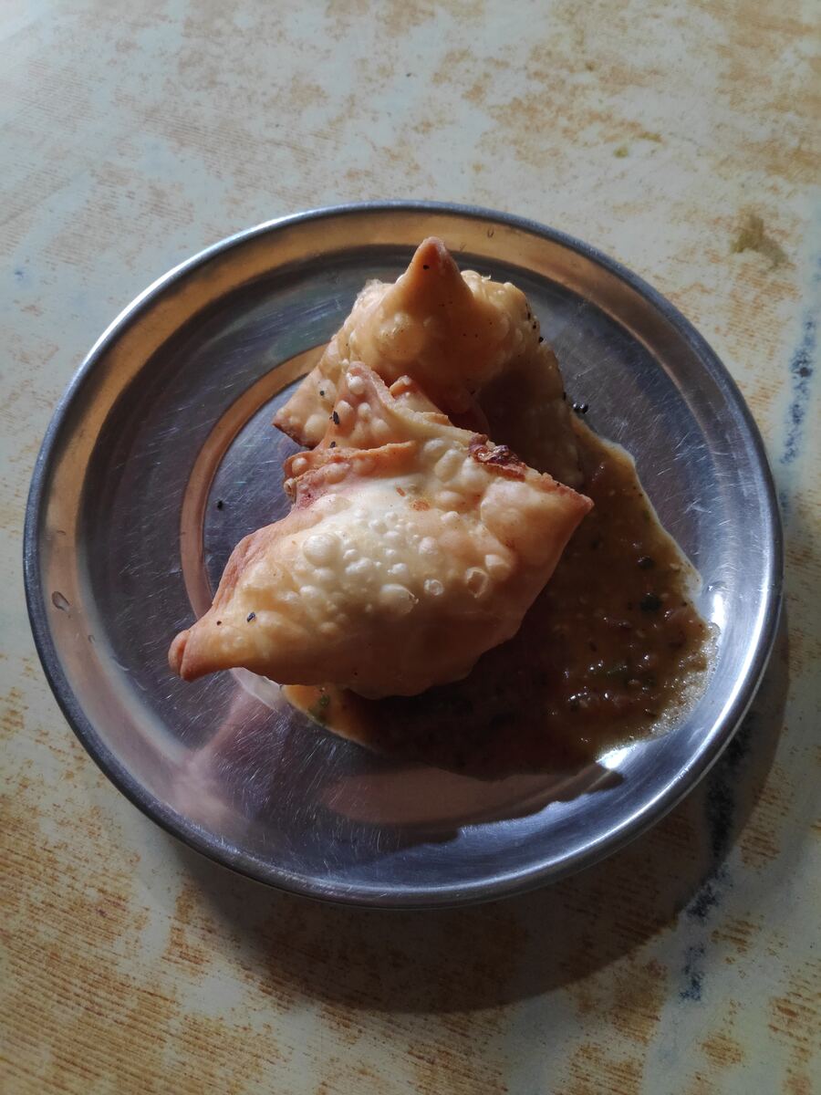 Samosa chaat